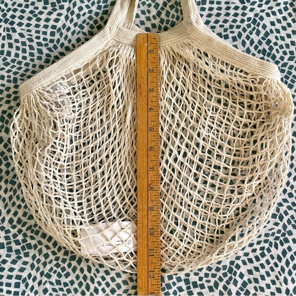NWT H&M Natural Cotton Mesh Net Market Tote Bag Cream Eco conscious Shopping - Picture 5 of 8